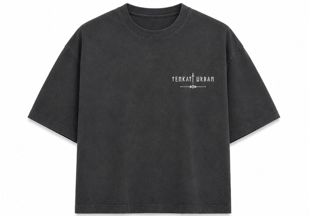 Boxy shirt-Vinland saga